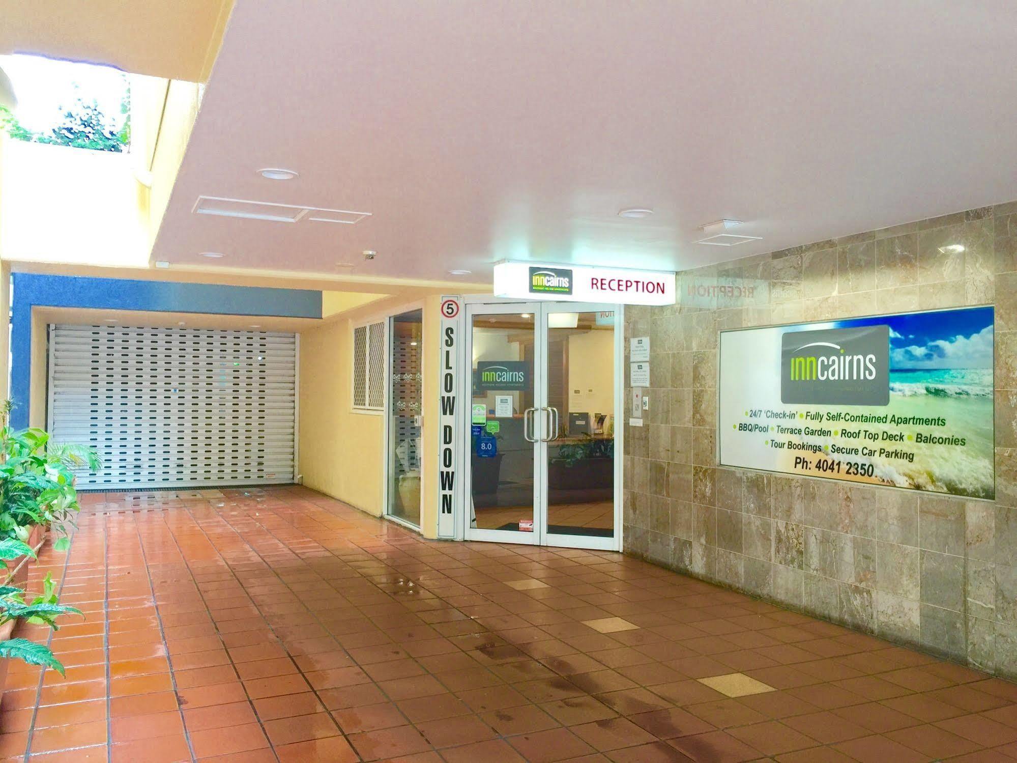 Inn Cairns Bagian luar foto
